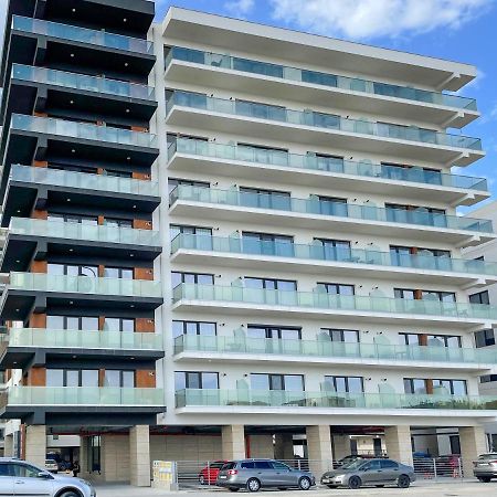 Black Sea Booking - Dubai Navodari Bagian luar foto