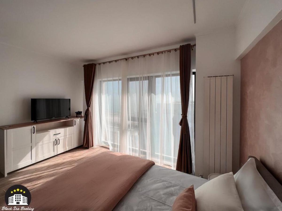 Black Sea Booking - Dubai Navodari Bagian luar foto